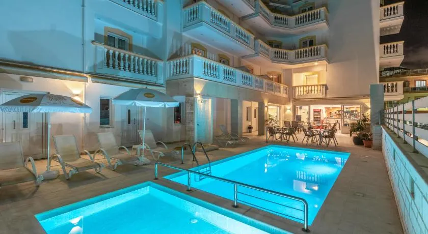 Irini Apartments - Image 1