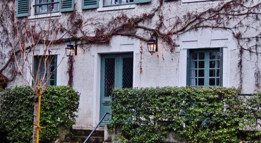 La Marantianne, a charming villa near Paris - Image 1