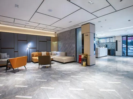 Tuke China Light Hotel (Pingdingshan Wanda Plaza Bus Station) - Image 1