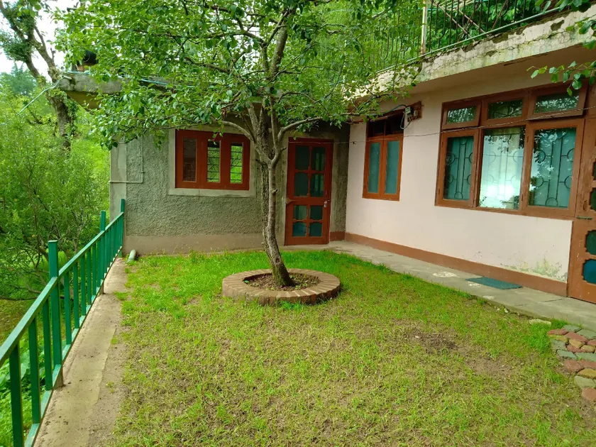 Merlin Grove Suites Simla - Image 1