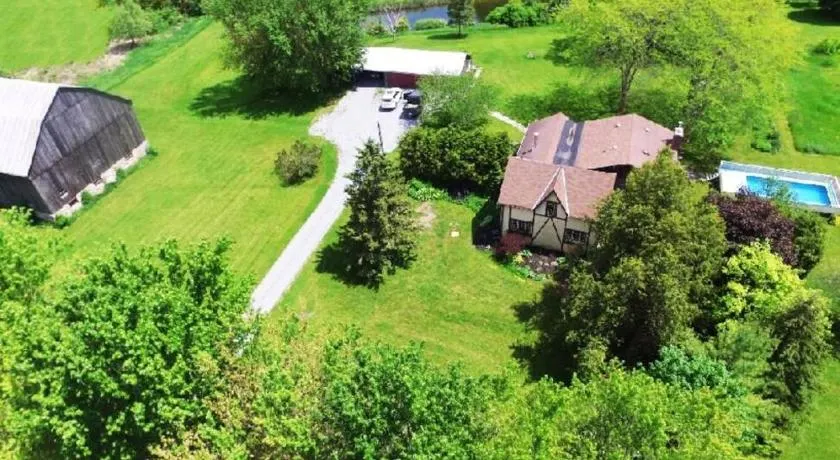 Hidden Farm Escape in the Heart of Kawarthas - Image 1