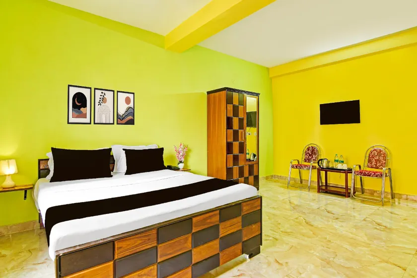Super Hotel O Kabardanga More Kolkata Formerly Royal Crown Banquet - Image 1