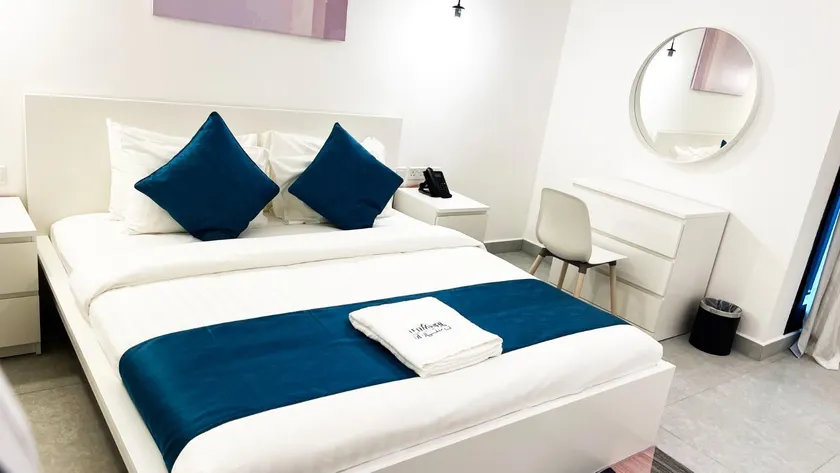 STUNNING 1 BEDROOM APARTMENT IN AL SADD - Image 1