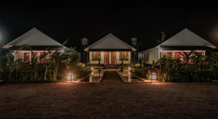 Exotica By The Sea - Image 1