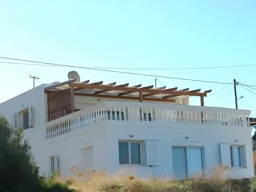 Villa in Makry Gialos near Sandy Beach - Image 1