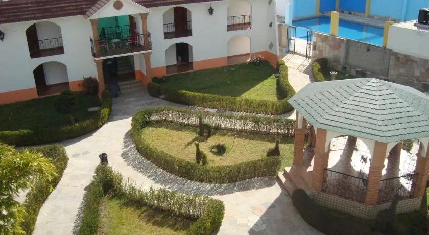 Hotel Santa Barbara - Image 1