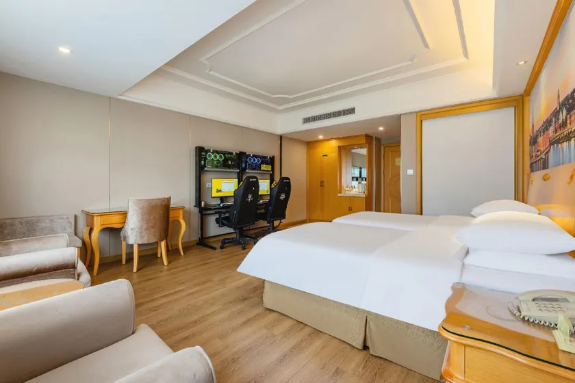 Yuyue Esports Hotel (Dongguan Dongcheng Diwang Plaza Branch) - Image 1