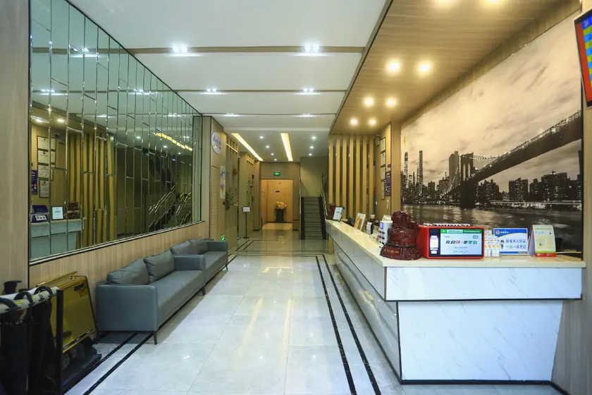 Lanting Hotel (Yanjiao Walmart Branch) - Image 1