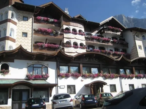 Hotel Letizia - Image 1