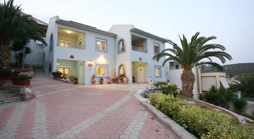 Aigli Apartments - Image 1