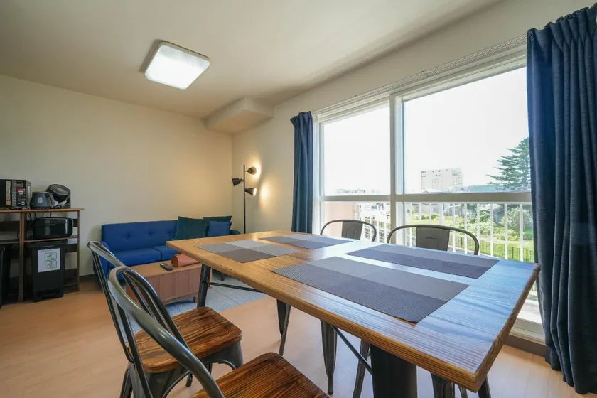 Shizunai Riverside Mansion - Riverside Mansion Room 206 - Image 1
