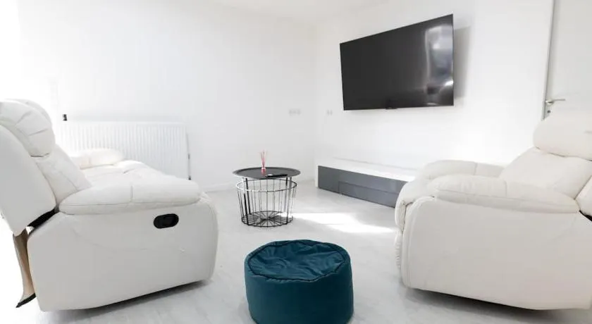Appartement entier 2 chambres Chez Zarius - Image 1