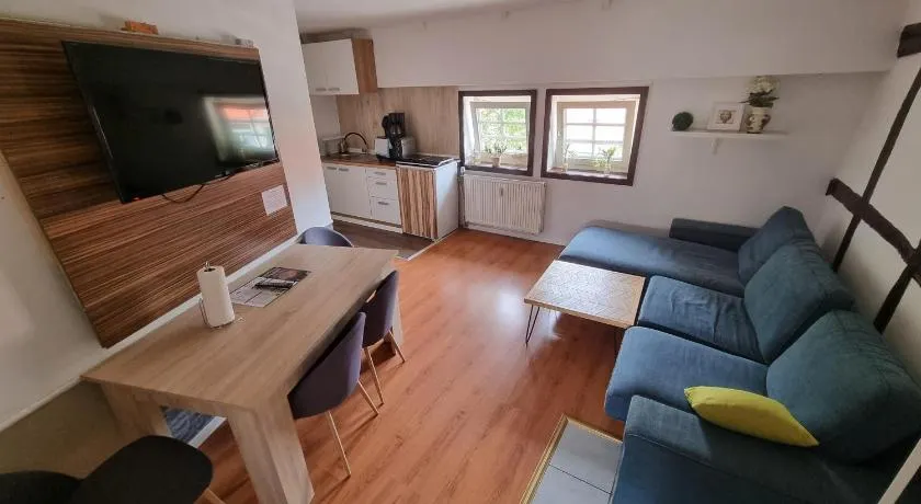 Schöne Wohnung im Zentrum von Ahnatal - Image 1
