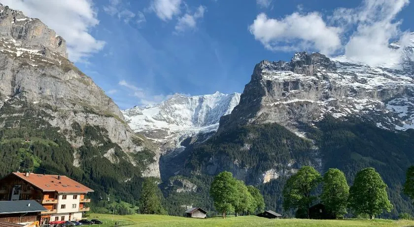Luxury, new - amazing views Grindelwald Eiger Jungfrau Mönch - Image 1