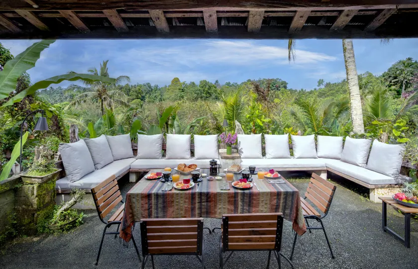 Nienté Bali - Image 1