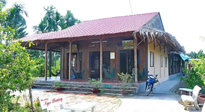 Ngoc Phuong Homestay - Image 1