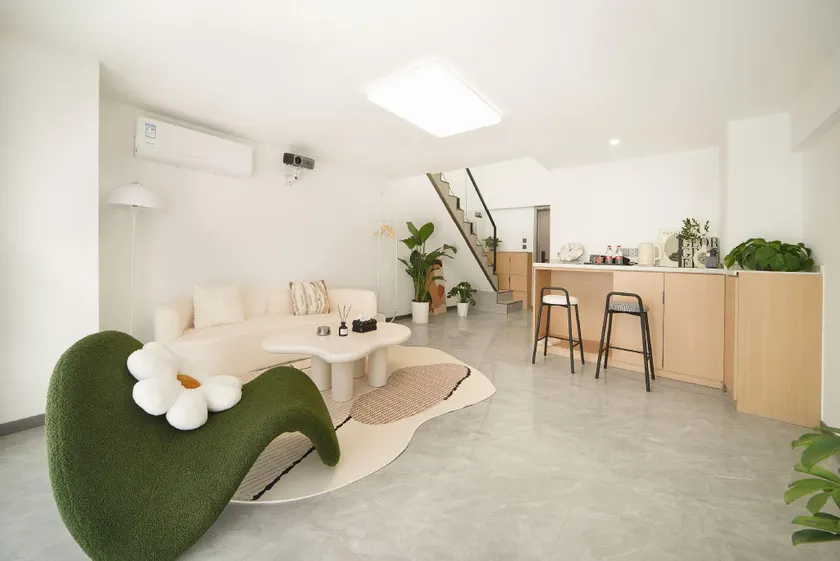 Shan Ye Li · LOFT Homestay (Xi'an Xianyang Airport Branch) - Image 1