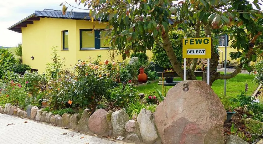 Die geräumige Ferienwohnung im Sternhaus Waren Müritz - Image 1