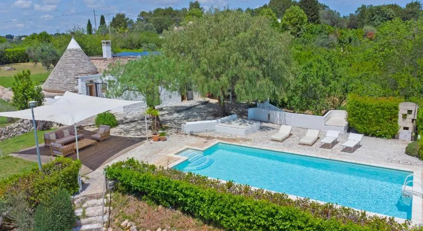 3 Bedroom Cozy Home In Ostuni - Image 1