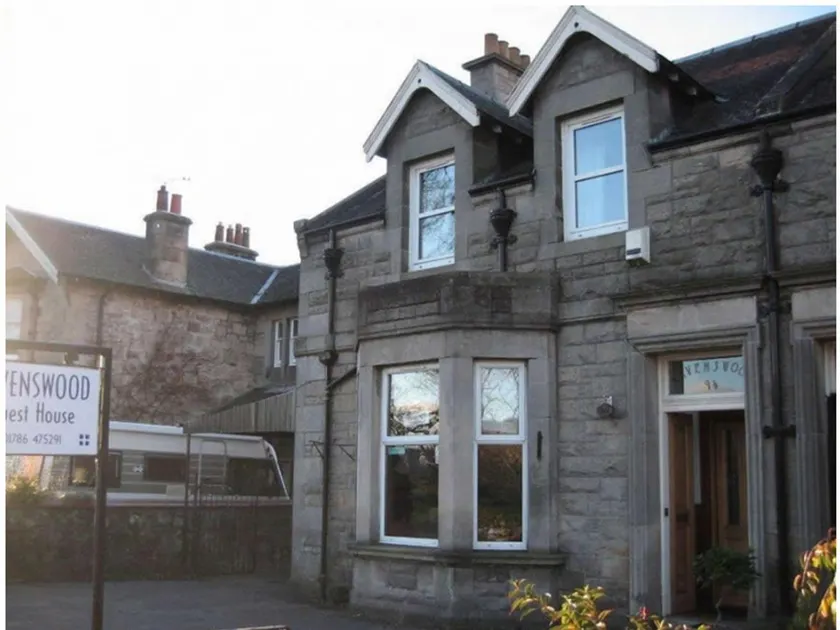 Ravenswood Guest House - Image 1