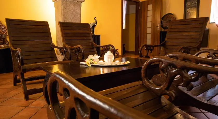 Orient Spa - Image 1