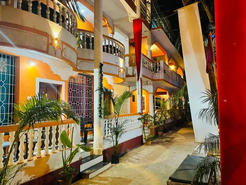 Samantha Inn Beach Resort - Image 1
