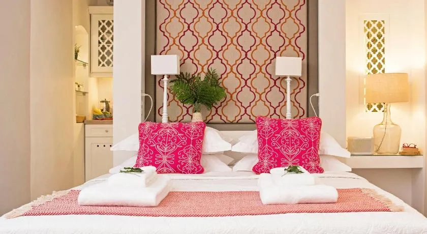 Collas Liston Suite - Image 1