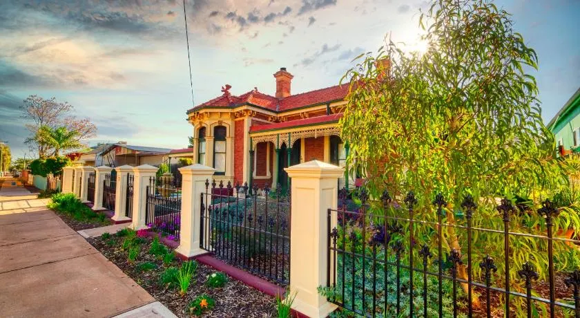 Allora House Kalgoorlie - Image 1