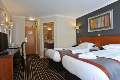 Best Western Stoke East - Image 1