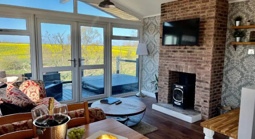 Brackenrigg Lodge - Image 1