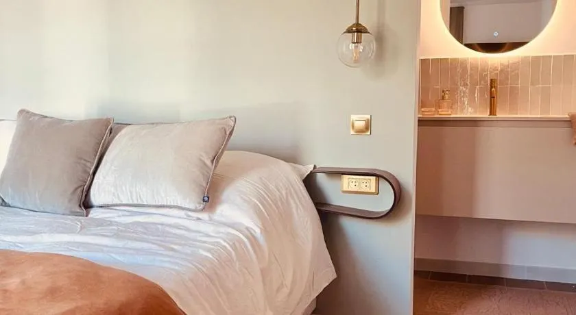 Logement neuf climatisé calme proche Arena Sud de France - Image 1
