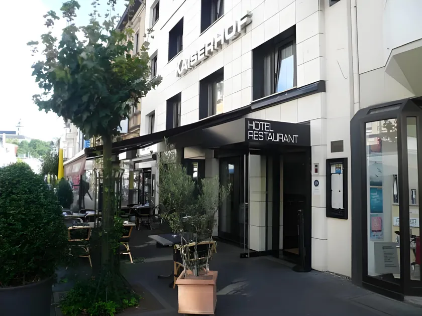 Hotel Kaiserhof - Image 1