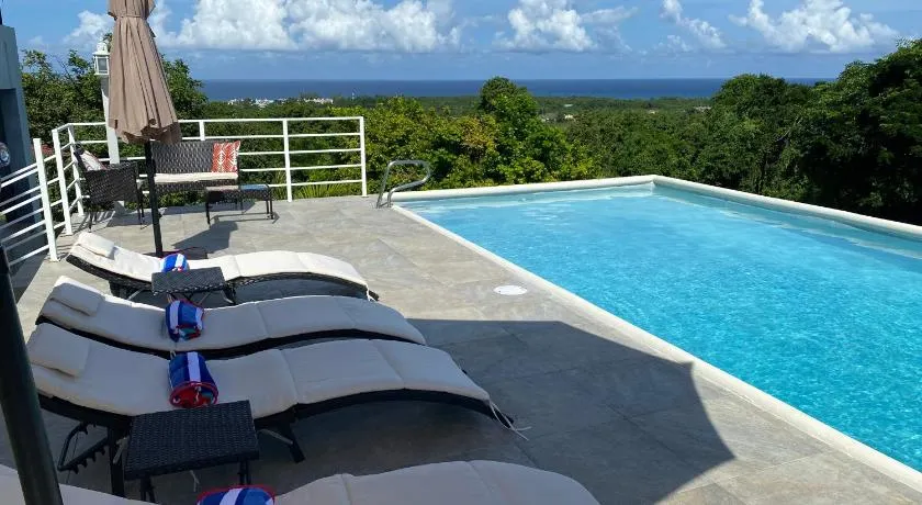 RunAway to Tranquility, overlooking the Bay - Image 1