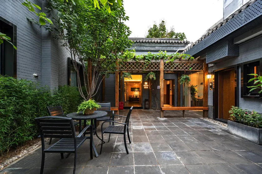 Qiuguo Hutong Courtyard Hotel - Image 1