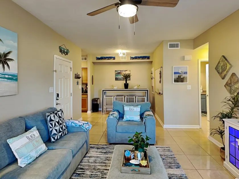 Harbor East Condominiums 414D - Image 1