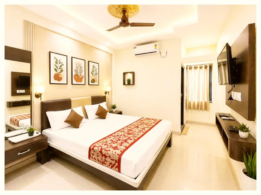 Goroomgo Gouri Palace Near Sea Beach Light House Puri - Walking Distance From Sea Beach - Image 1