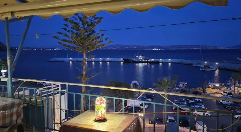 Entire house with mountain and sea view - Image 1
