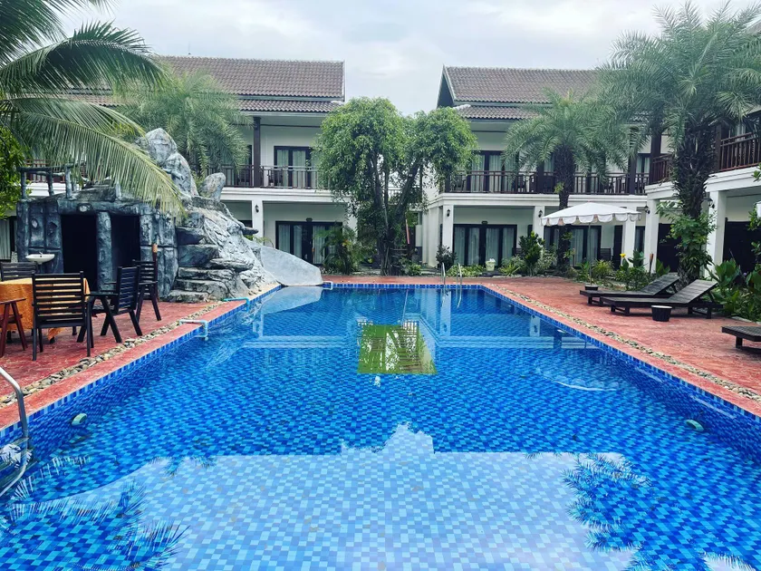 Vang Vieng Savanh Sunset View Resort - Image 1