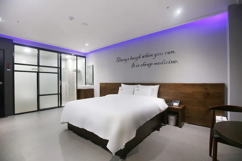 Jincheon Lou Hotel - Image 1