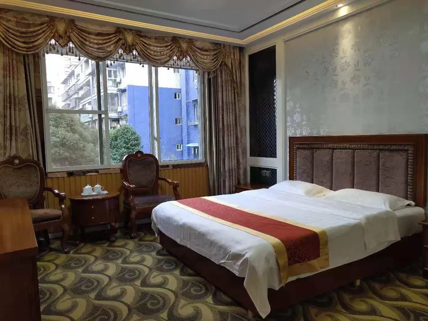 Golden Shield Hotel - Image 1