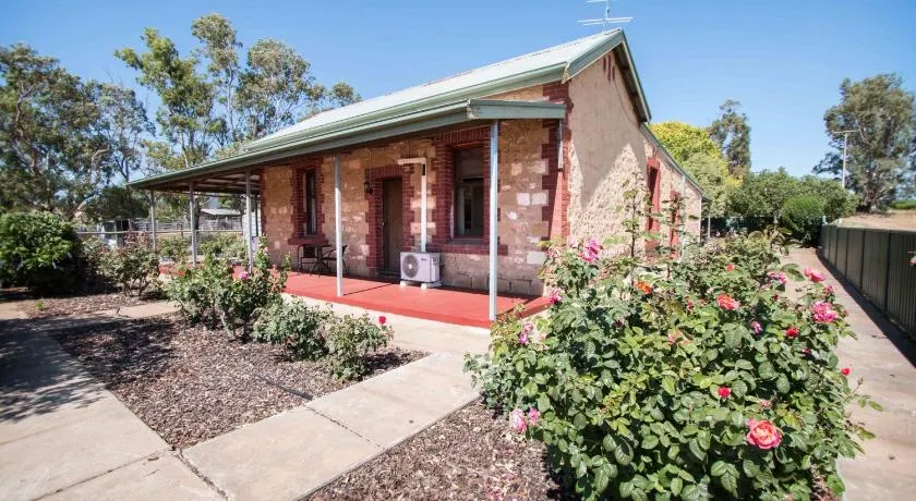 Glenlee Cottage - Image 1