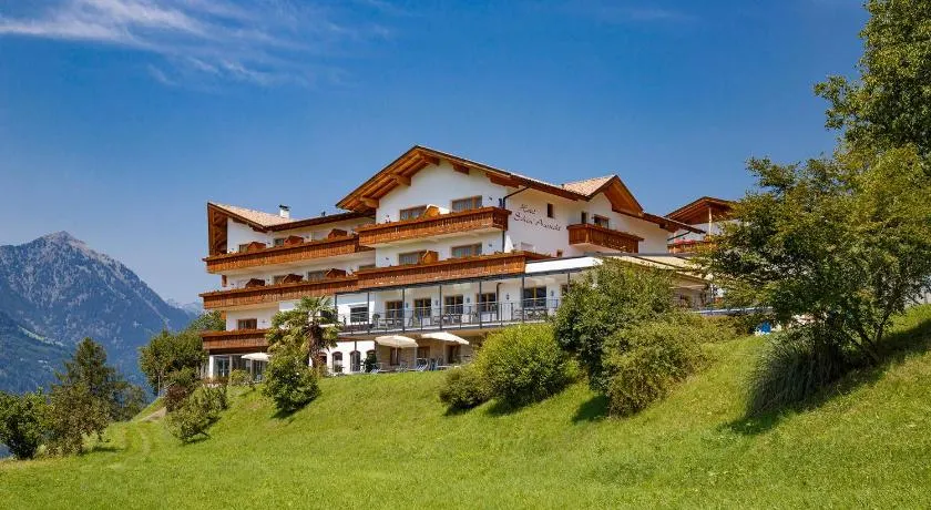 Hotel Schön Aussicht - Image 1