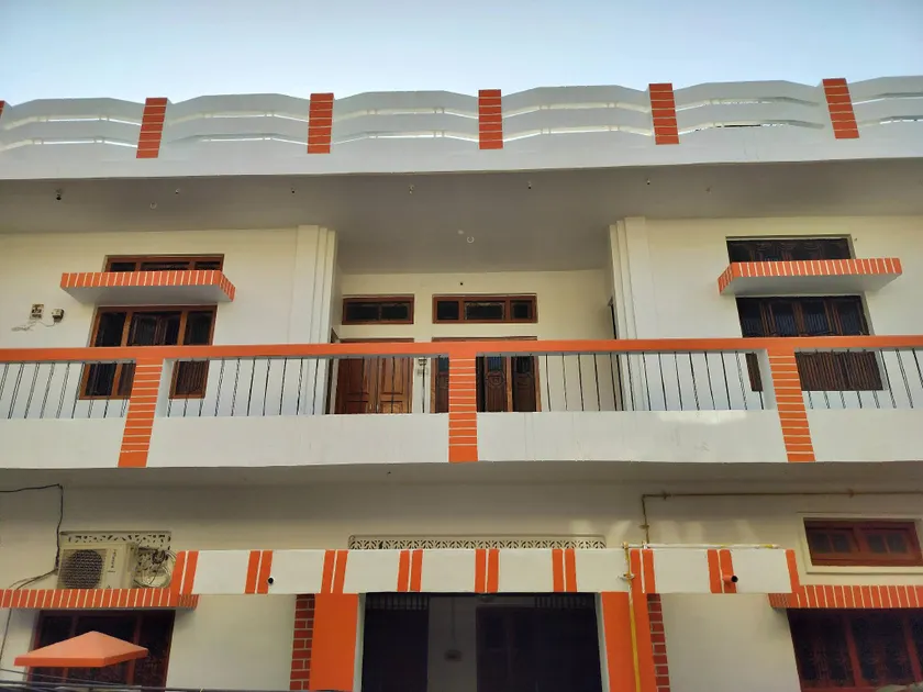 Mangalayatan Home Stay Ayodhya - Image 1