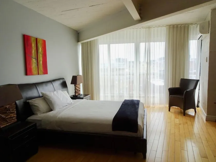 Loft Hotel Montreal - Image 1