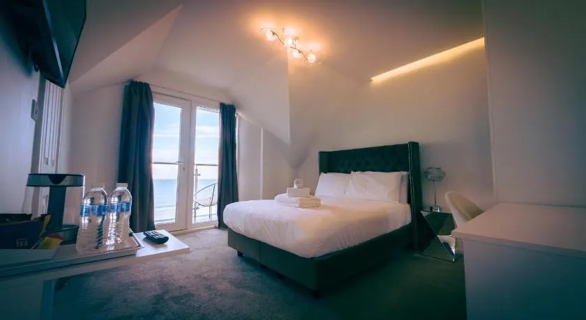 The Feather's Hotel Newquay - Image 1