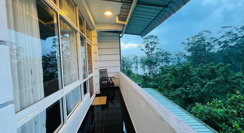 Adams Peak Lake Resort - Image 1