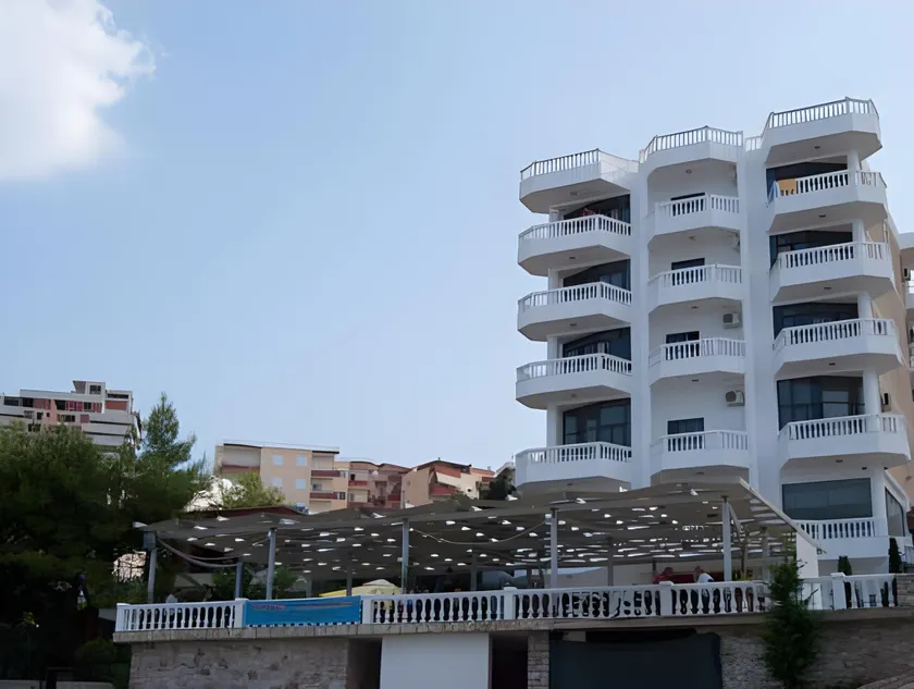 Hotel Apollon Sarande - Image 1