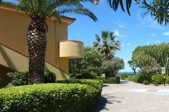 Il Poggio Blu della Pace Resort - Image 1