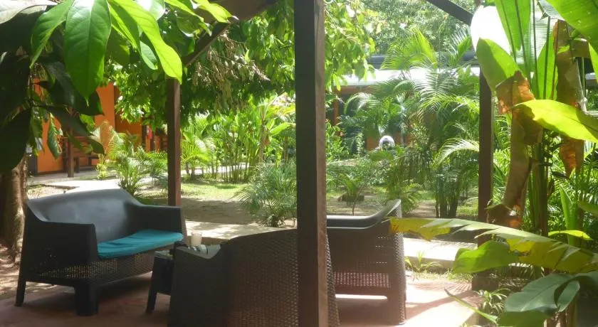 Aracari Garden Hostel - Image 1