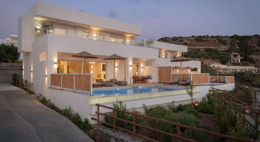 Kommosunset Villas - Image 1